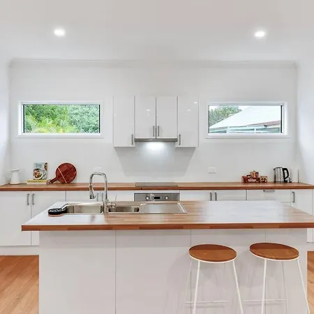 Spacious Three-Bedroom Home Ipswich Exterior photo