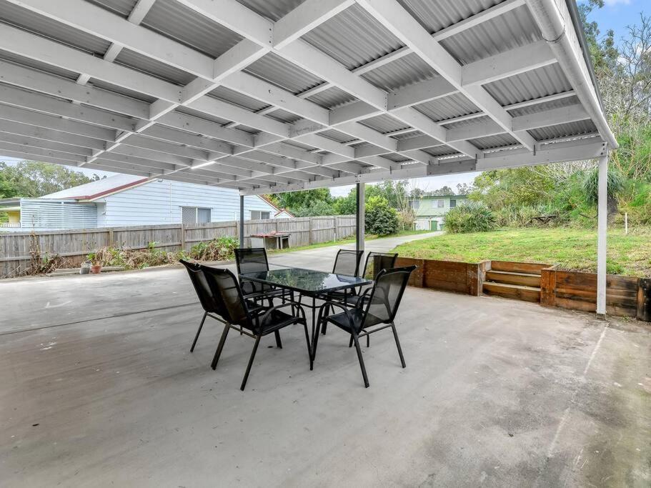 Holiday home Spacious Three-bedroom *